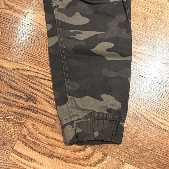 Men’s Bluenotes Relaxed Cargo Joggers - Picture 4 of 6